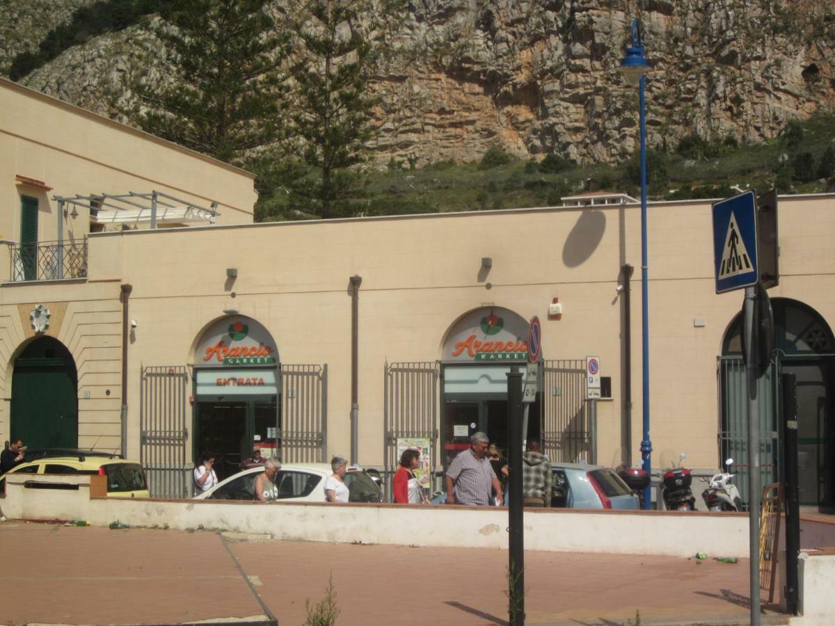 Mondello Beach Holyday Palermo Exterior photo